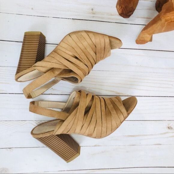 Coconuts by Matisse Mona Faux Suede Strappy Slingback Block Heels Size 9 - Picture 6 of 7
